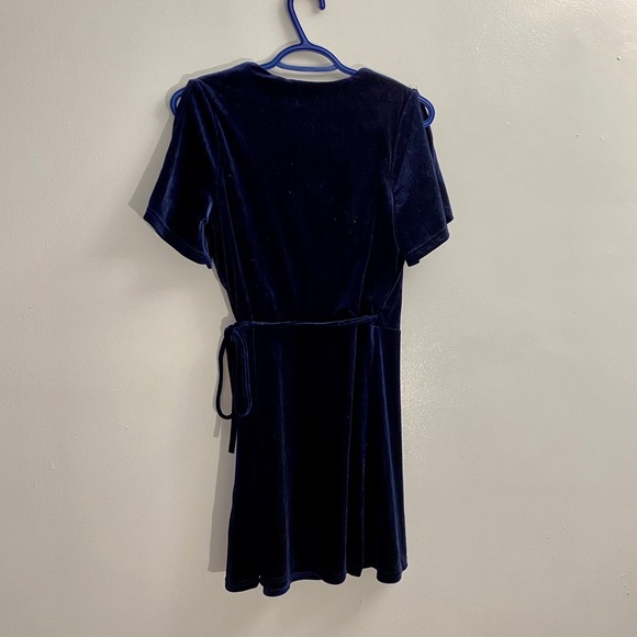 Blue Velvet Dress - Picture 3 of 3